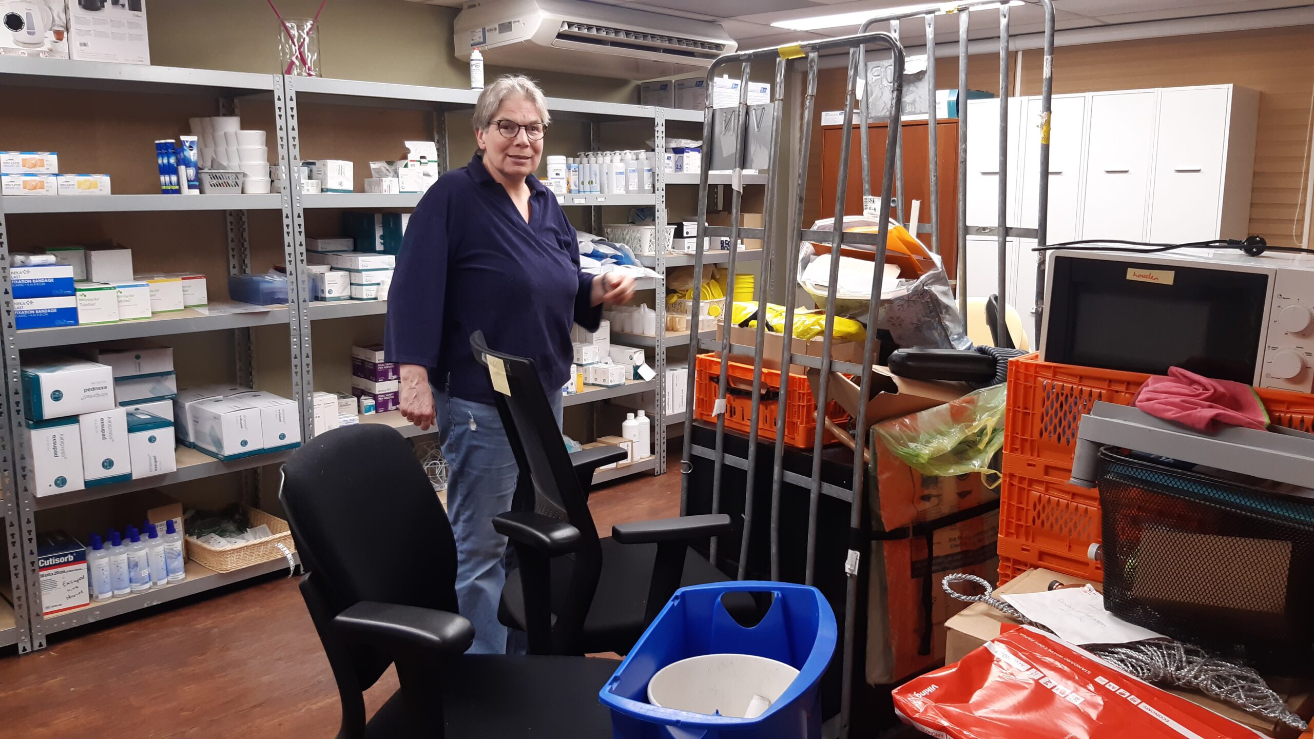 Facilitaire dienst Hannie Dekhuijzen verhuist!